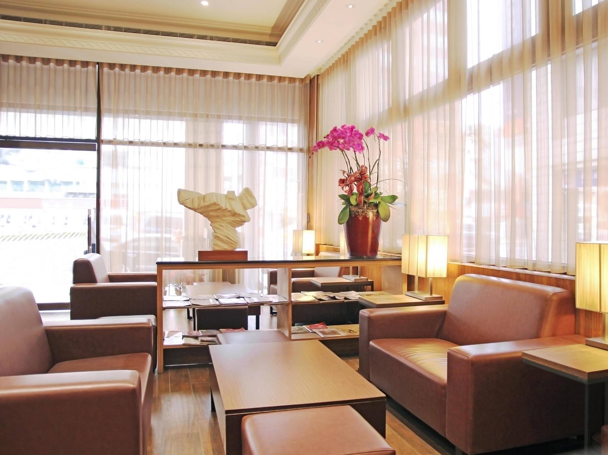 Hej Taipei Arena Hotel Exterior photo